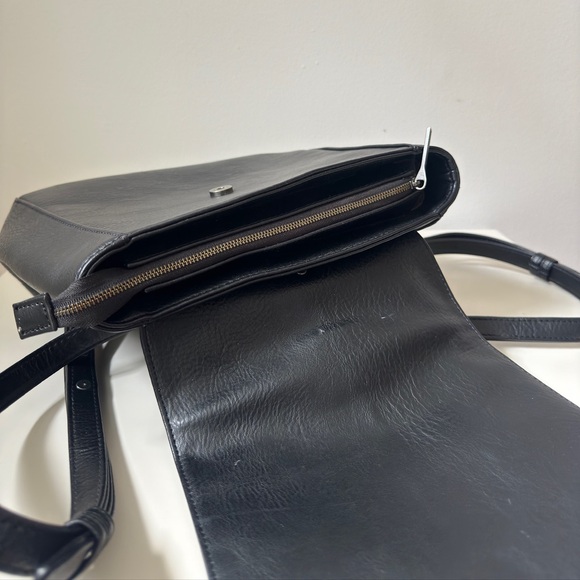 Matt and Nat Mini Backpack - Navy - Picture 4 of 8